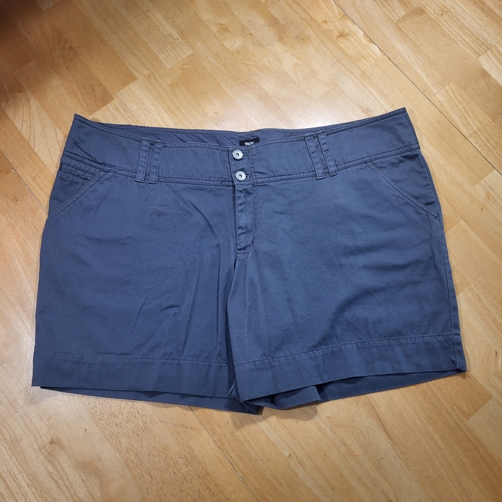 Plus Size 22 W Bermuda Shorts Grey By Mossimo Casual Shorts